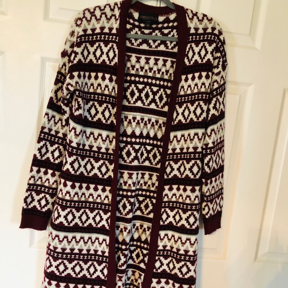 Duster sweater size L burgundy, cream and navy